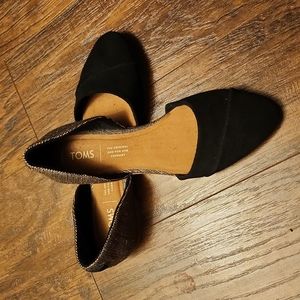 NWOB | TOMS | JUTTI D'ORSAY | SZ 6.5 | BLACK & GOLD